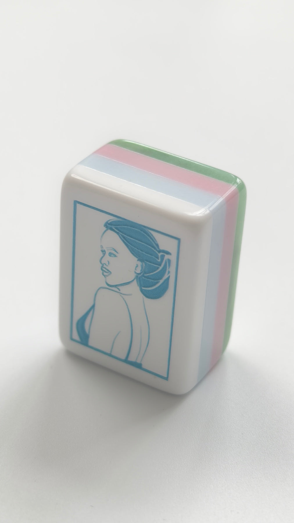 Riviera American mahjong tiles — single tile or reverse-side detail